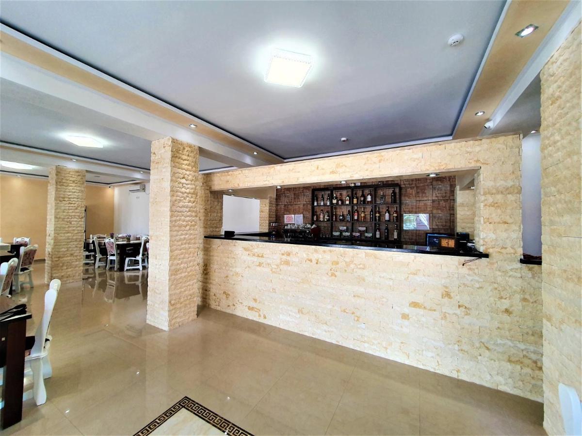 Ari Events Hotel Caseiu Ngoại thất bức ảnh