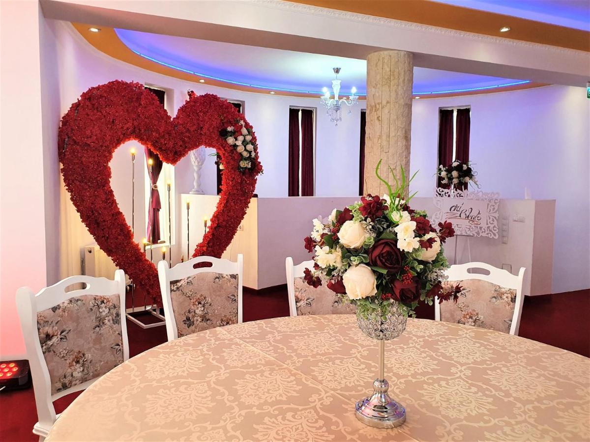 Ari Events Hotel Caseiu Ngoại thất bức ảnh